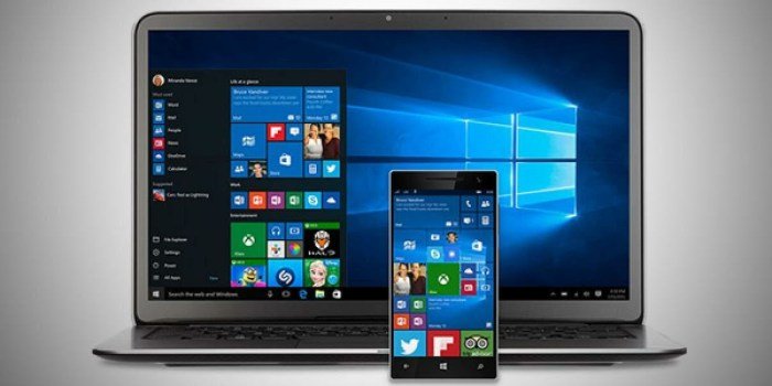 Laptop dengan sistem operasi Windows 10 terbaru